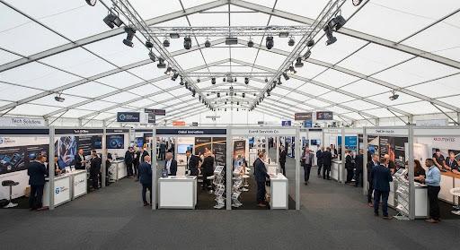 Foires et salons professionnels sous chapiteau grande portée